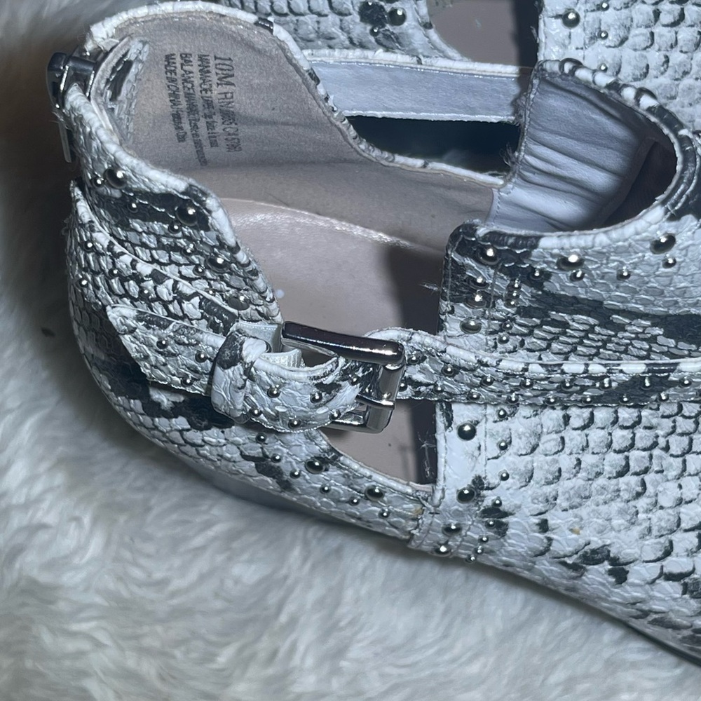 BP Women's Black and White Snake Print ankle boots size 10 - Picture 6 of 10